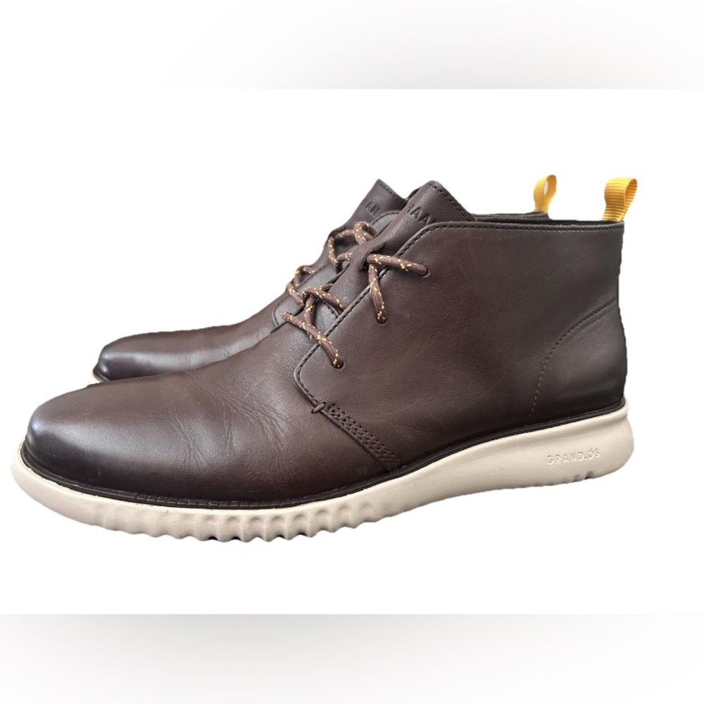 Cole Haan Men’s 2. Zero Grand Chukka Boot Size 9